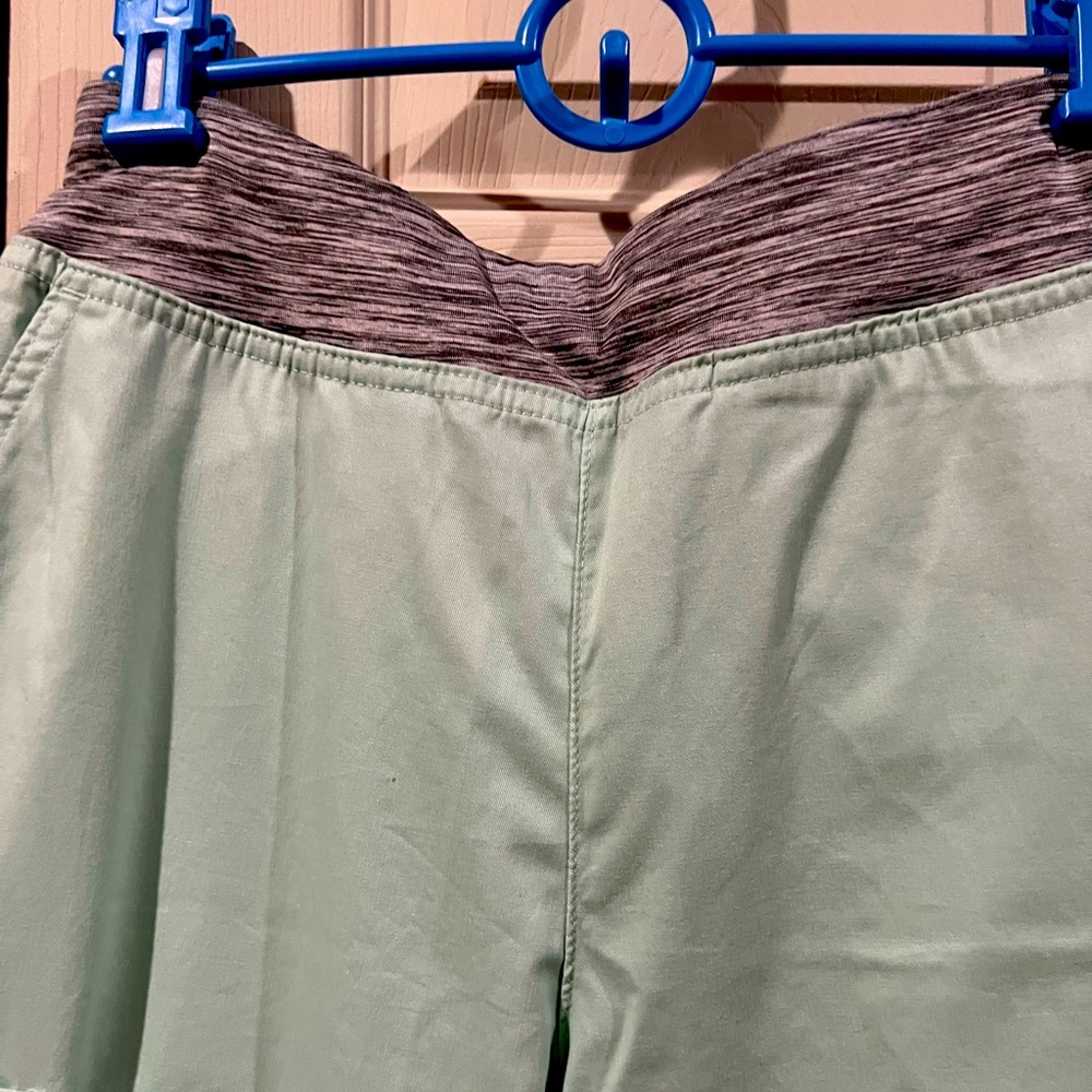 Woman’s Scrub Pants